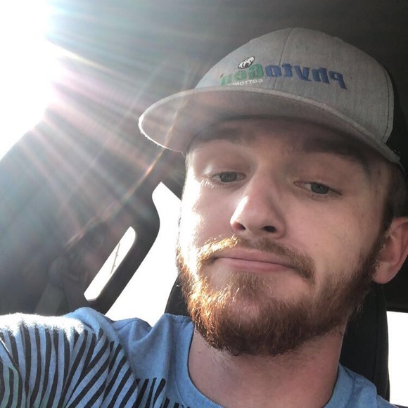 Meet your Posher, Josh - Picture 1 of 1